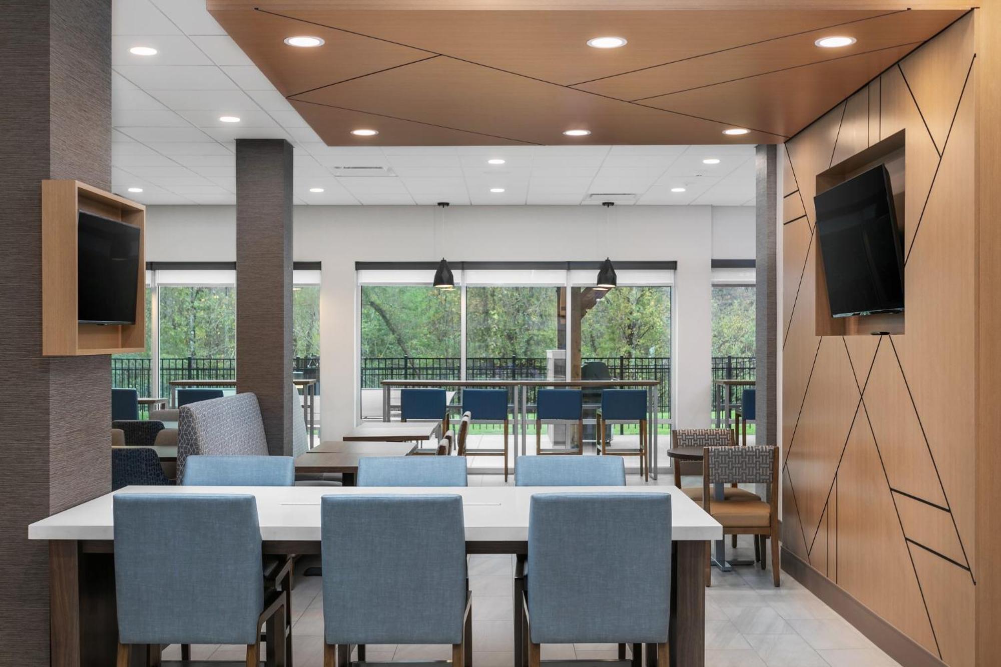 Holiday Inn Express Chattanooga - Hamilton Place מראה חיצוני תמונה