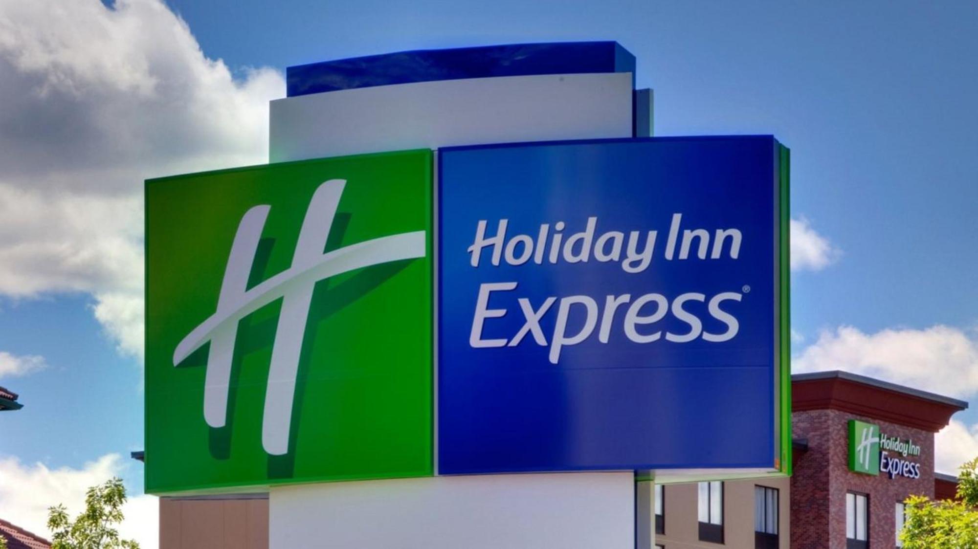 Holiday Inn Express Chattanooga - Hamilton Place מראה חיצוני תמונה